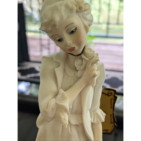 Giuseppe Armani Porcelain Figurine 10” Italy 1988 Capodimonte Girl w Wheelbarrow - Picture 13 of 16